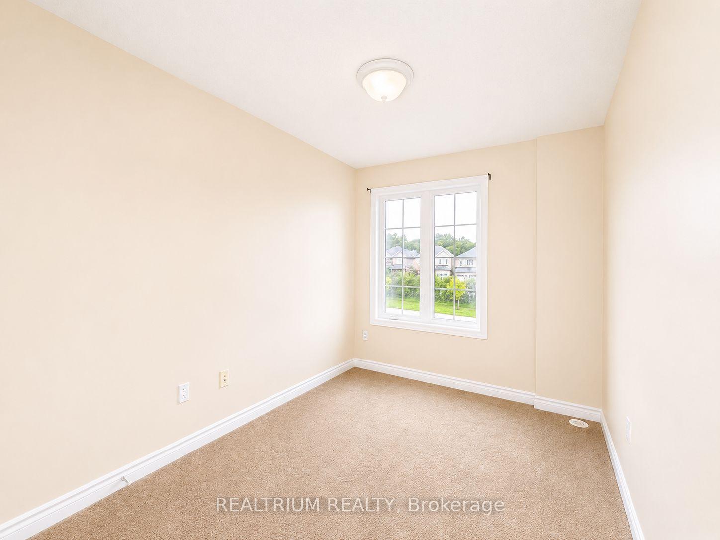 Photo 11 of 235 Dundas Way, Markham, Greensborough — HOMEH