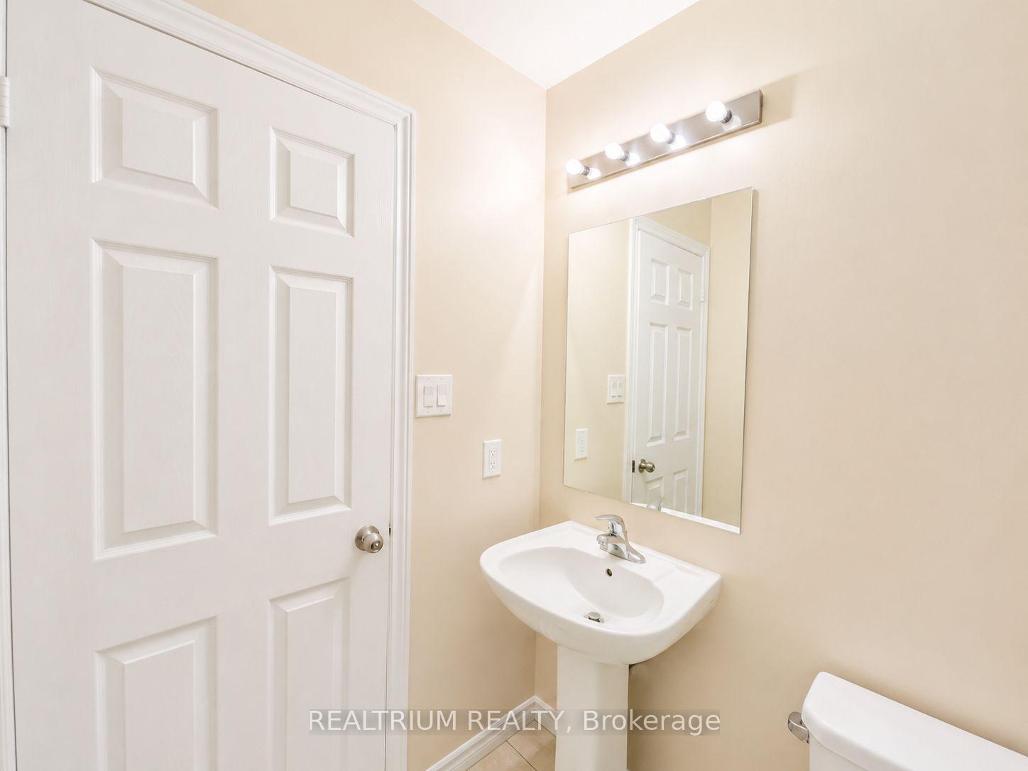 Photo 17 of 235 Dundas Way, Markham, Greensborough — HOMEH