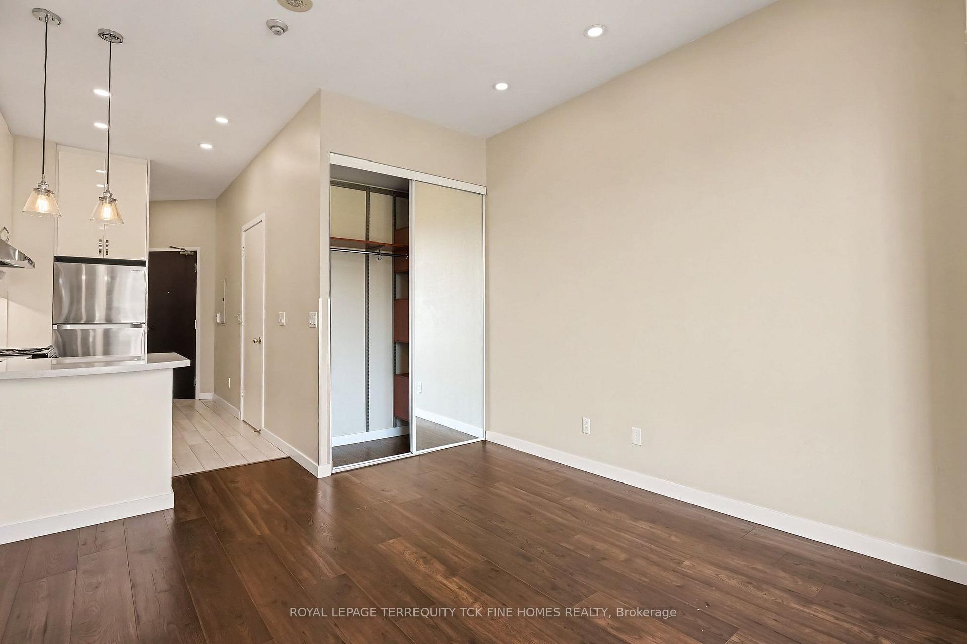 Photo 7 of Unit 1841, 7 King Street E, Toronto, Waterfront Communities — HOMEH