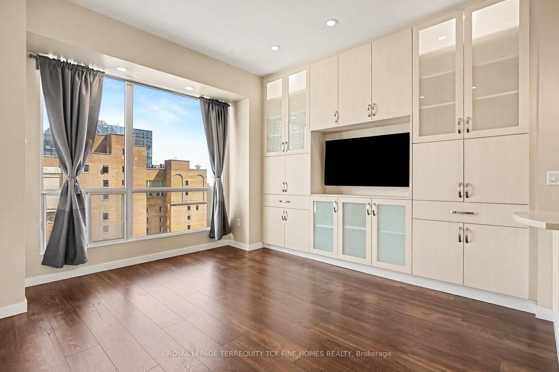 Photo 10 of Unit 1841, 7 King Street E, Toronto, Waterfront Communities — HOMEH