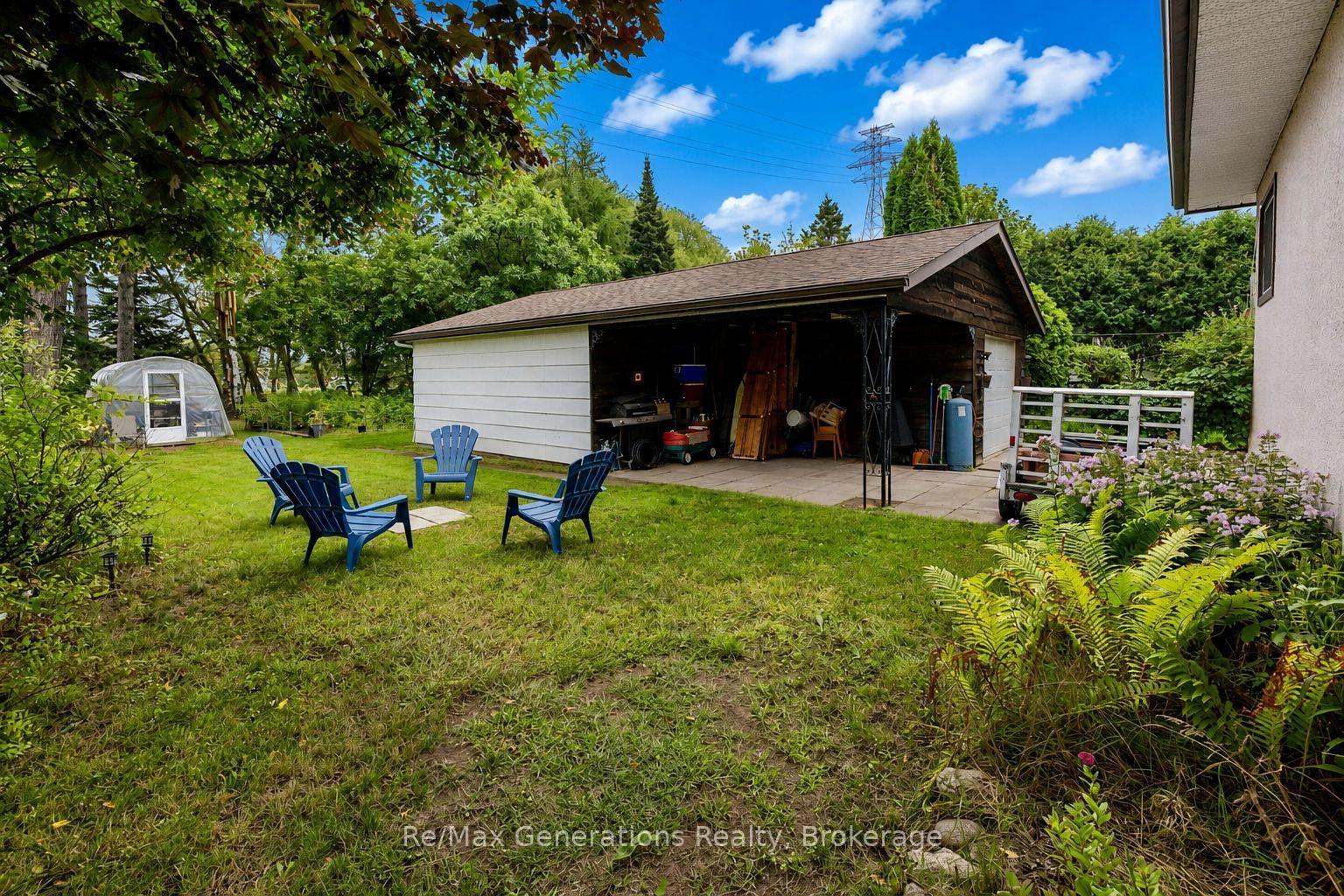 Photo 16 of 1900 Bailey Avenue, Thunder Bay, Westfort — HOMEH