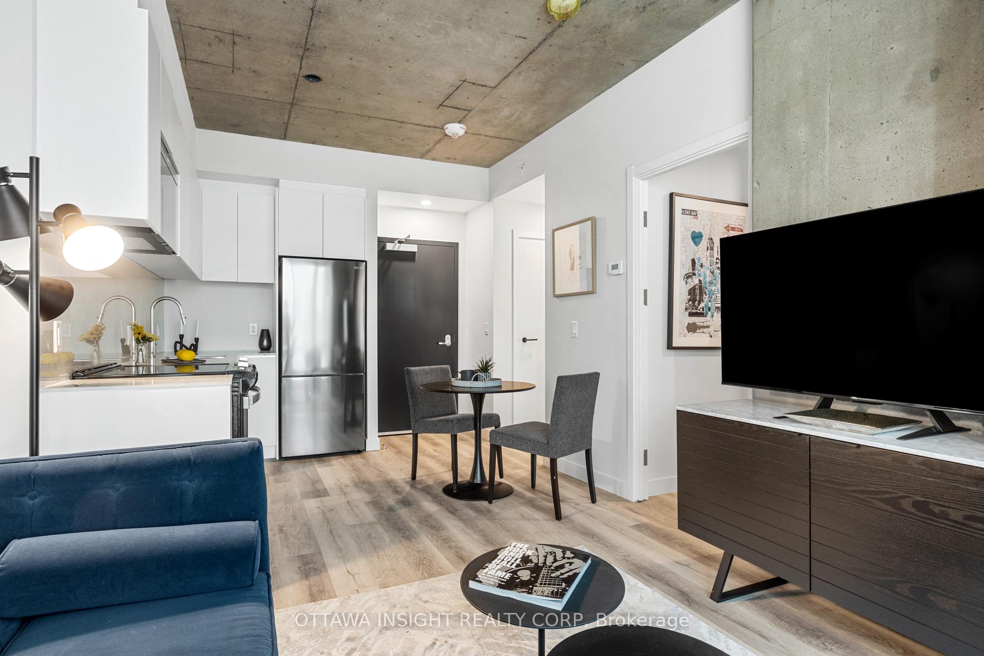 Photo 3 of Unit 9G-20, 2140 Baseline Road, Ottawa, Centrepointe — HOMEH