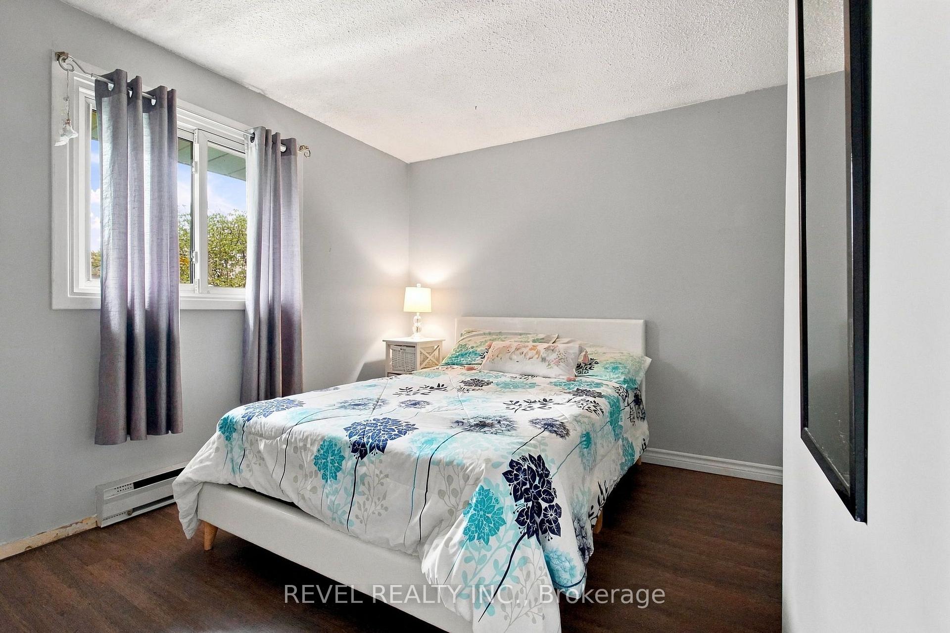 Photo 14 of 562 Capilano Crescent, Oshawa, Donevan — HOMEH