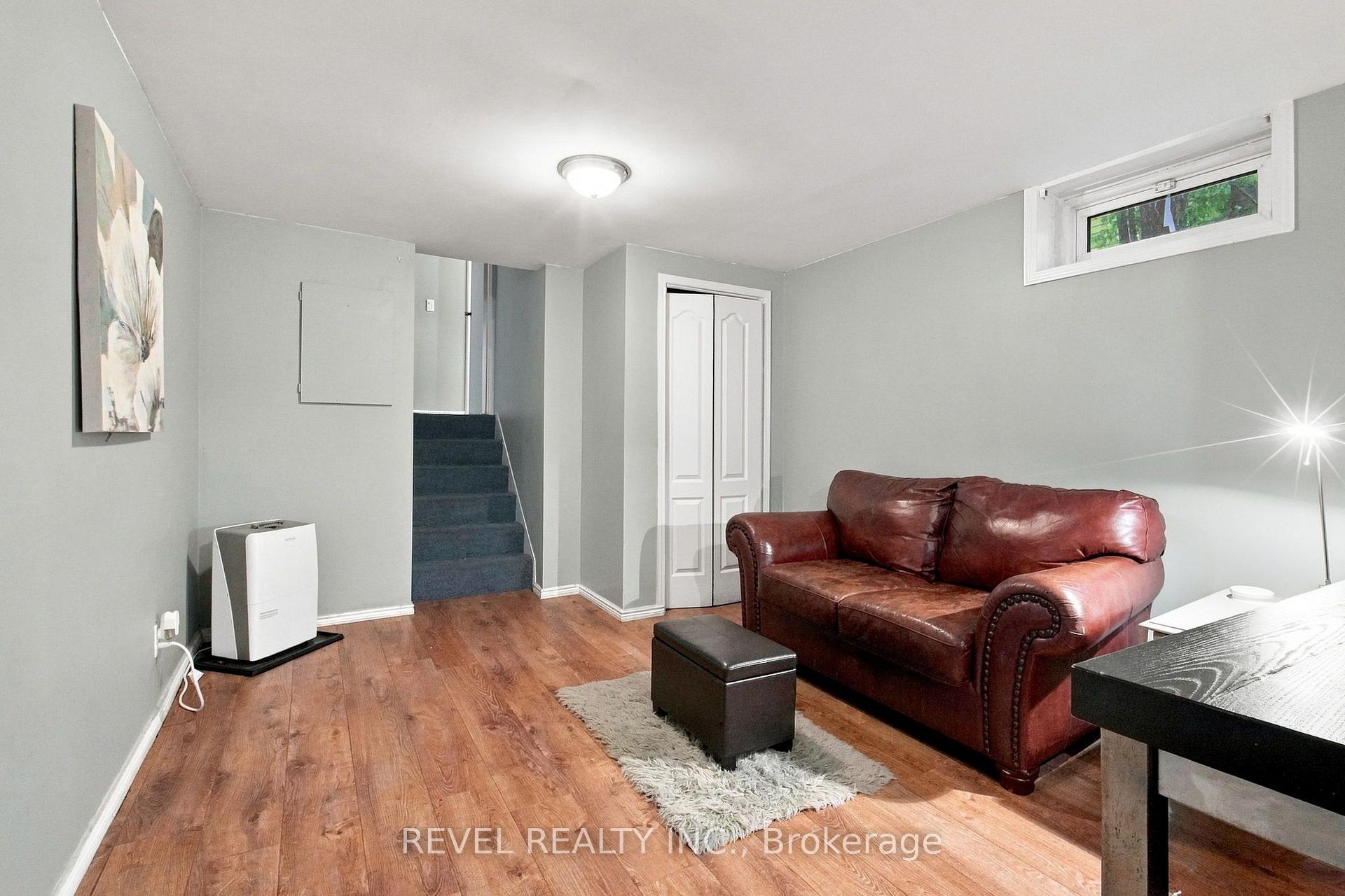 Photo 25 of 562 Capilano Crescent, Oshawa, Donevan — HOMEH