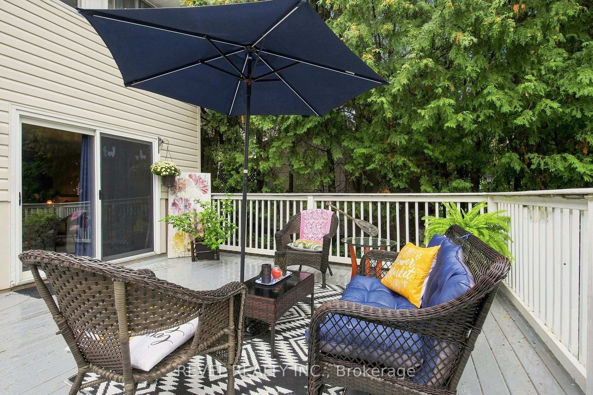 Photo 31 of 562 Capilano Crescent, Oshawa, Donevan — HOMEH