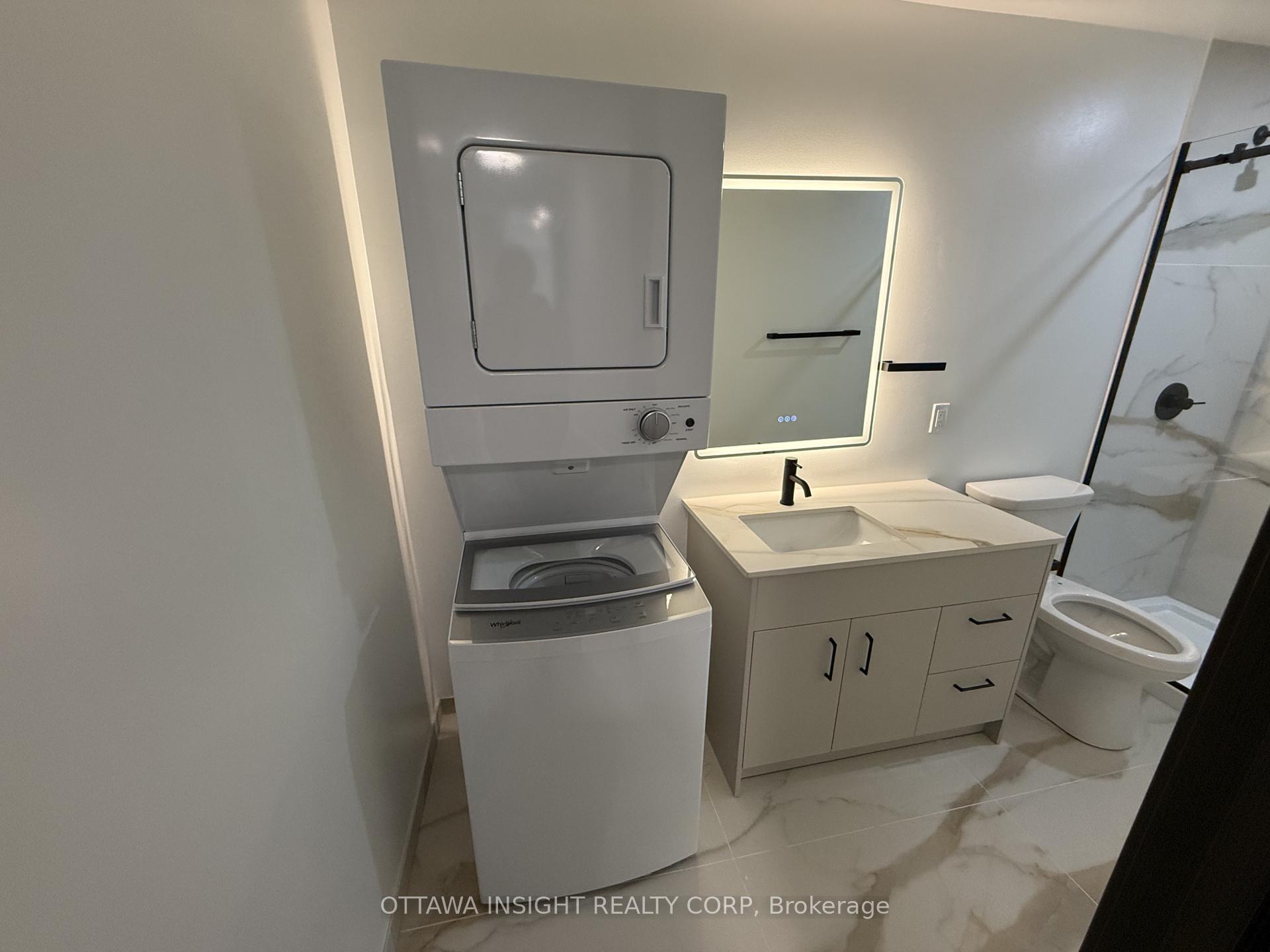 Photo 9 of Unit 4, 266 Carruthers Avenue, Ottawa, Hintonburg — HOMEH