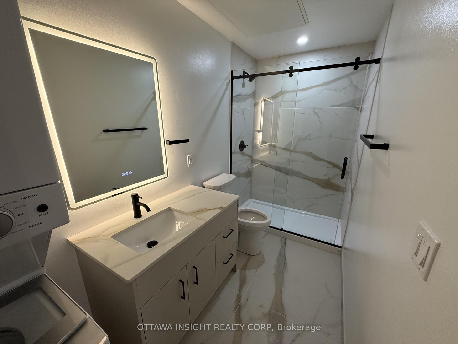 Photo 11 of Unit 4, 266 Carruthers Avenue, Ottawa, Hintonburg — HOMEH