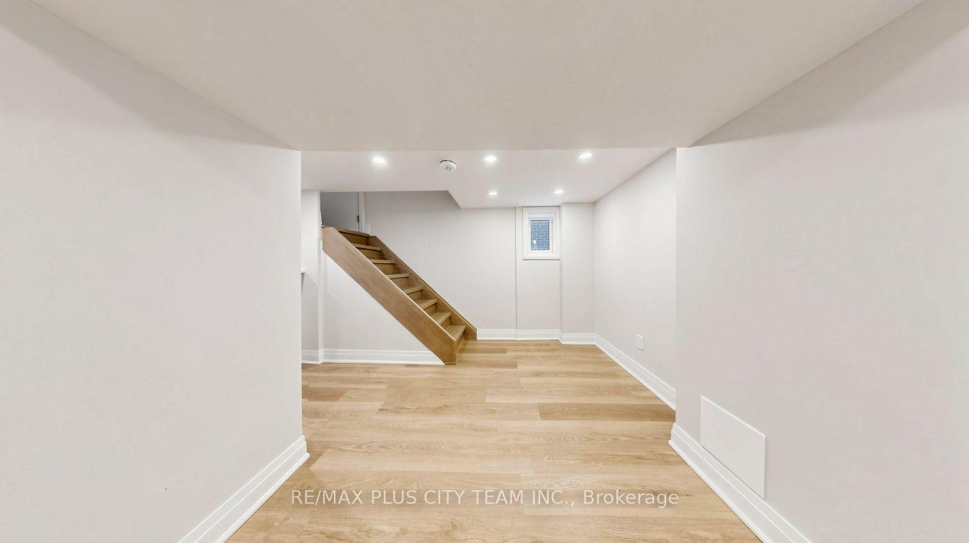 Photo 11 of Unit Bsmt, 9 Lesmount Avenue, Toronto, Danforth Village-East York — HOMEH