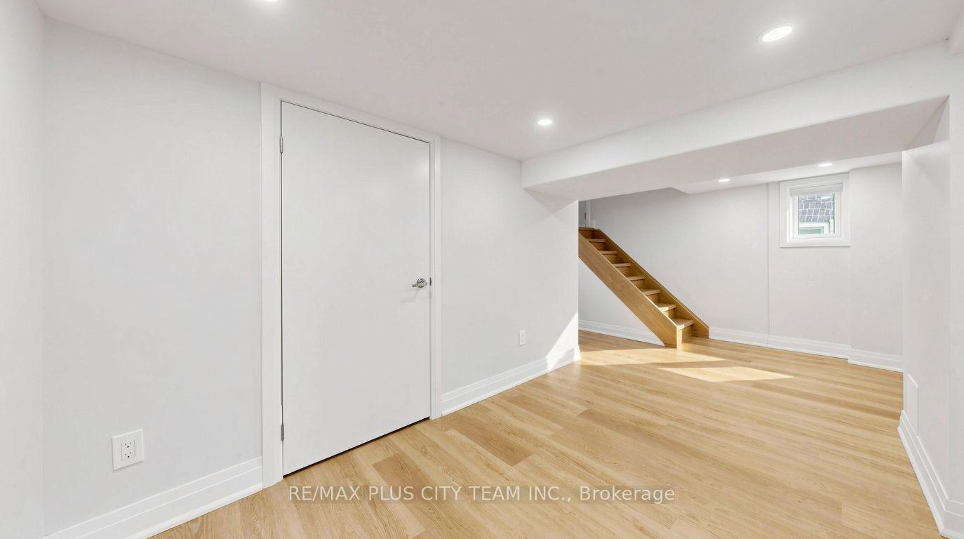 Photo 12 of Unit Bsmt, 9 Lesmount Avenue, Toronto, Danforth Village-East York — HOMEH