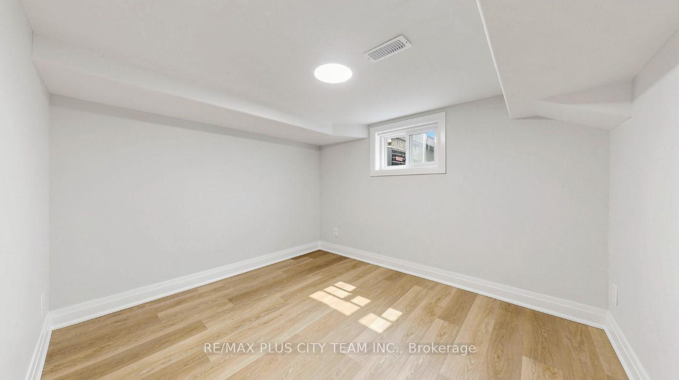 Photo 18 of Unit Bsmt, 9 Lesmount Avenue, Toronto, Danforth Village-East York — HOMEH