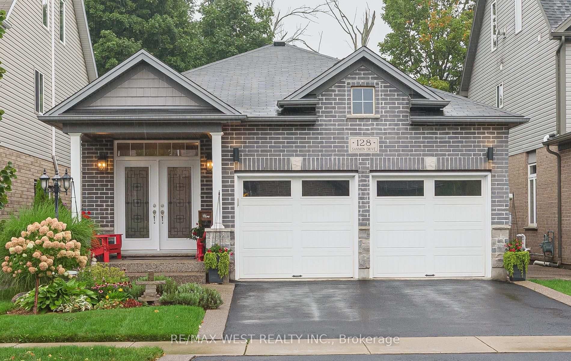 Photo 1 of 128 Sammon Drive, Guelph/Eramosa, Rockwood — HOMEH