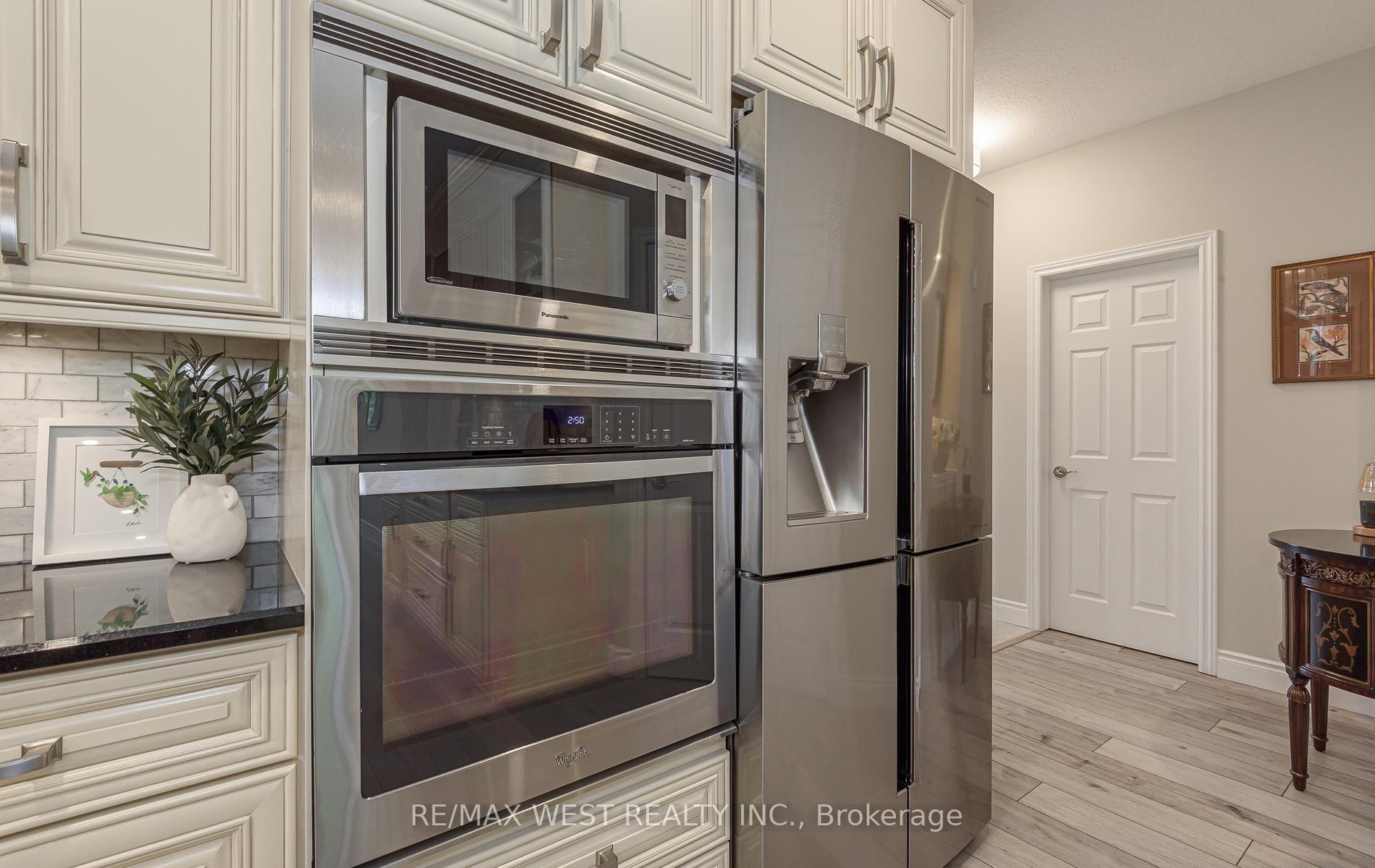 Photo 15 of 128 Sammon Drive, Guelph/Eramosa, Rockwood — HOMEH