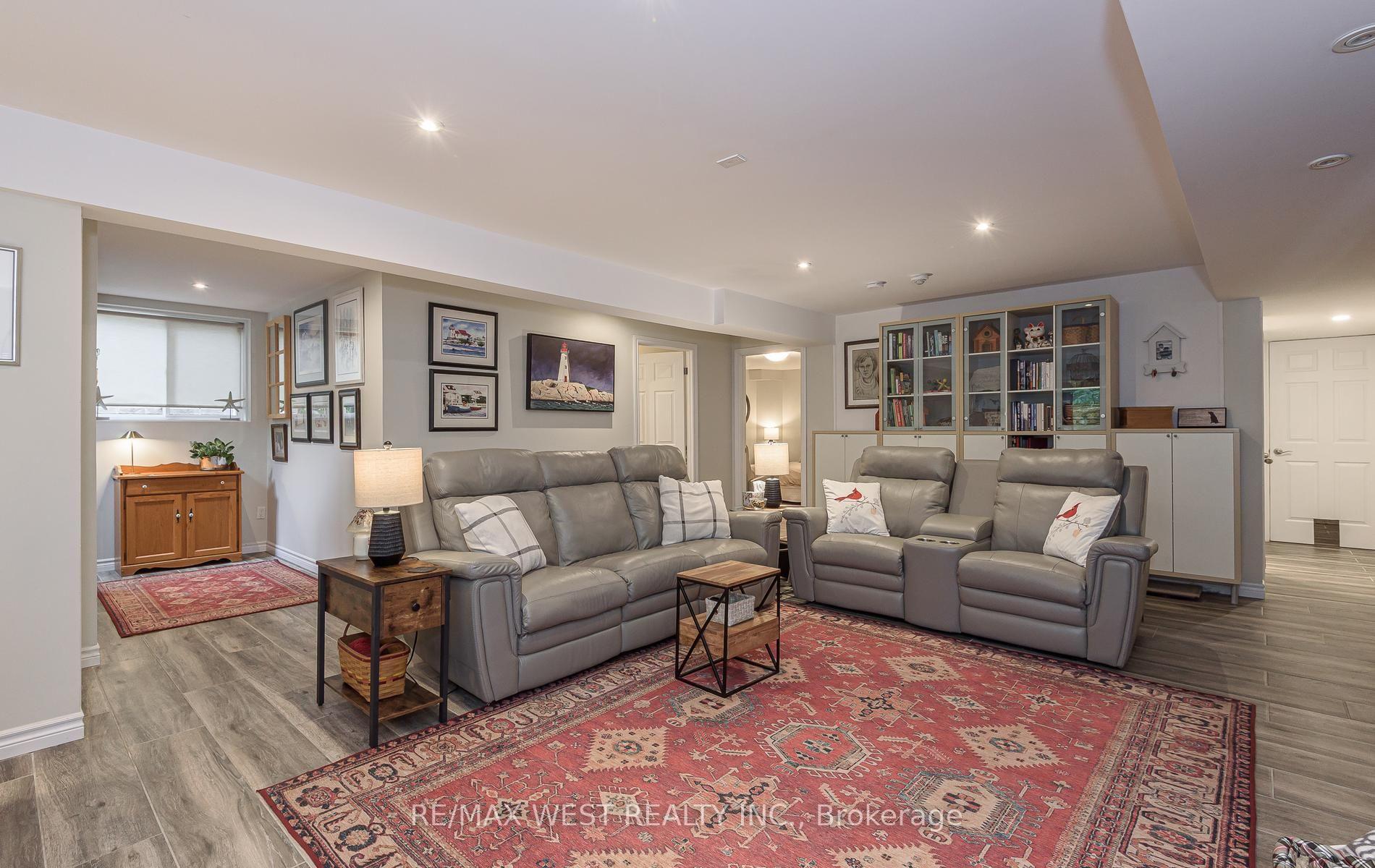 Photo 37 of 128 Sammon Drive, Guelph/Eramosa, Rockwood — HOMEH