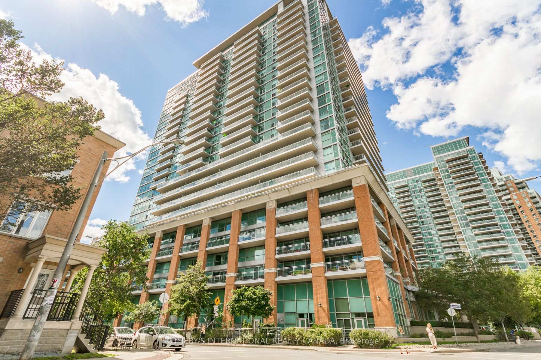 Photo 1 of Unit 2402, 80 Western Battery Road, Toronto, Niagara — HOMEH