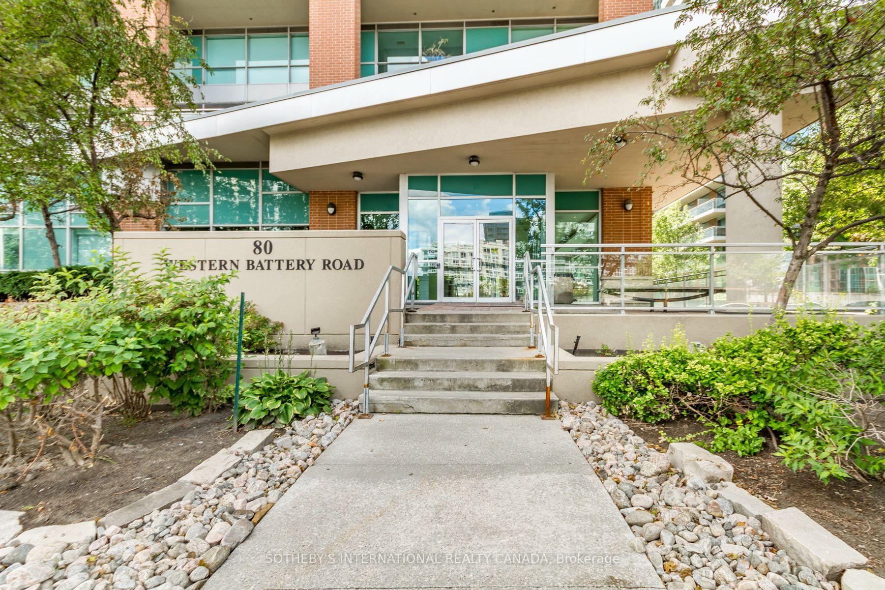 Photo 3 of Unit 2402, 80 Western Battery Road, Toronto, Niagara — HOMEH