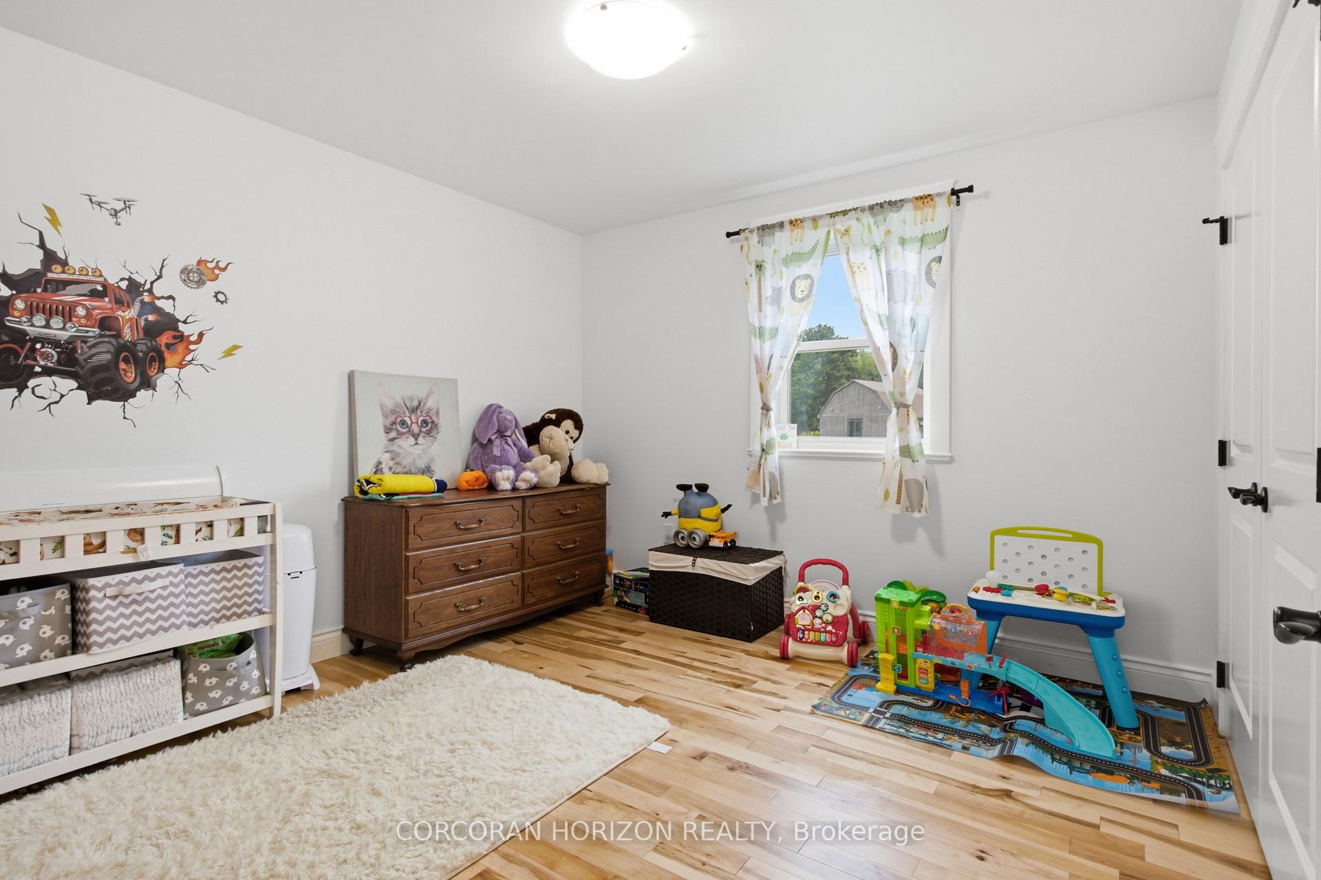 Photo 24 of 1238 Snyder's Road E, Wilmot, Baden — HOMEH