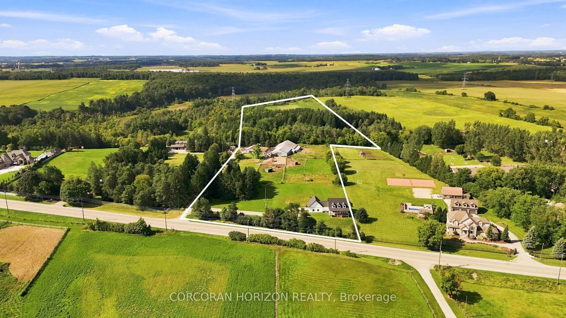 Photo 10 of 1238 Snyder's Road E, Wilmot, Baden — HOMEH