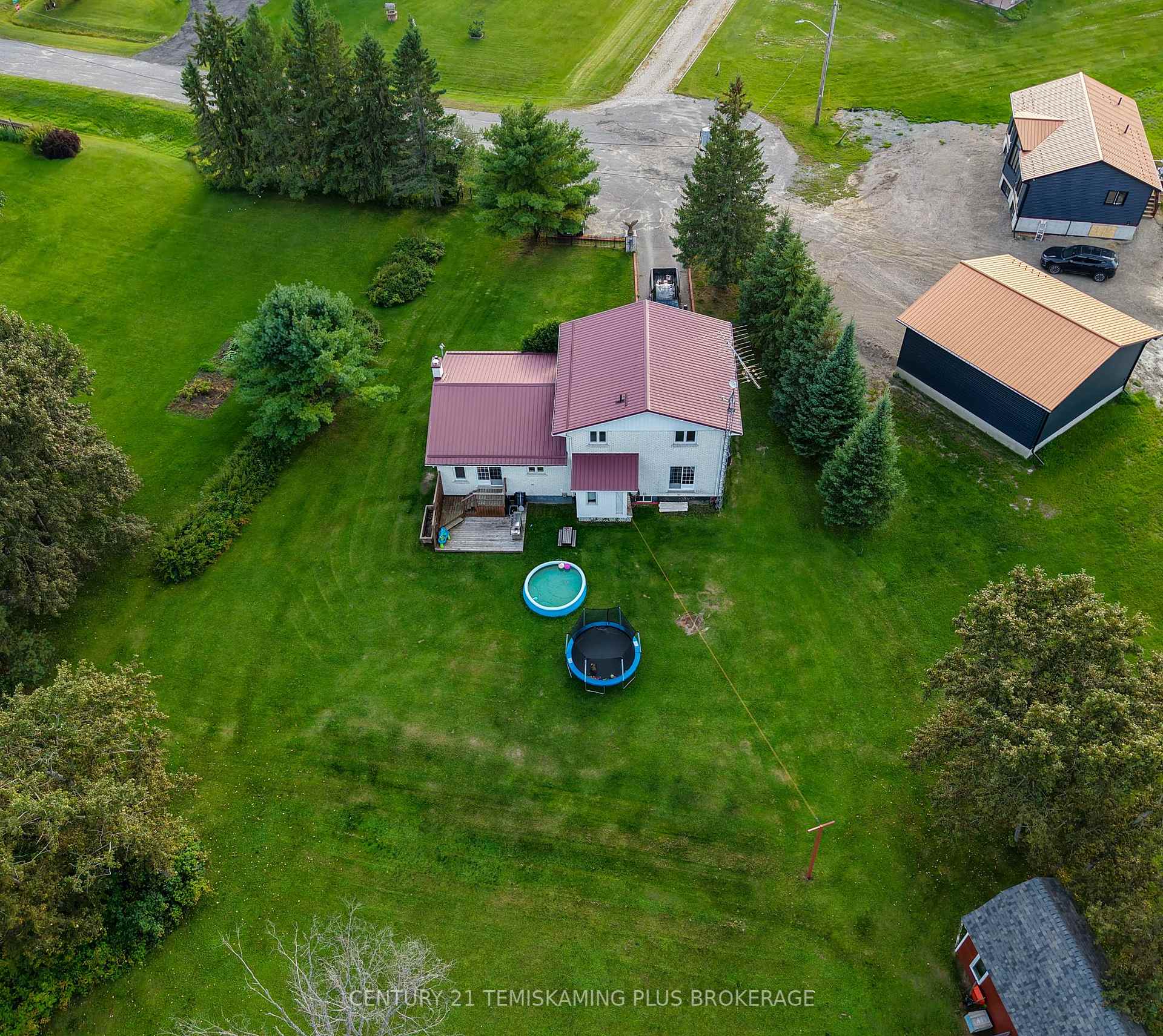Photo 3 of 4 Michael Street, Englehart — HOMEH