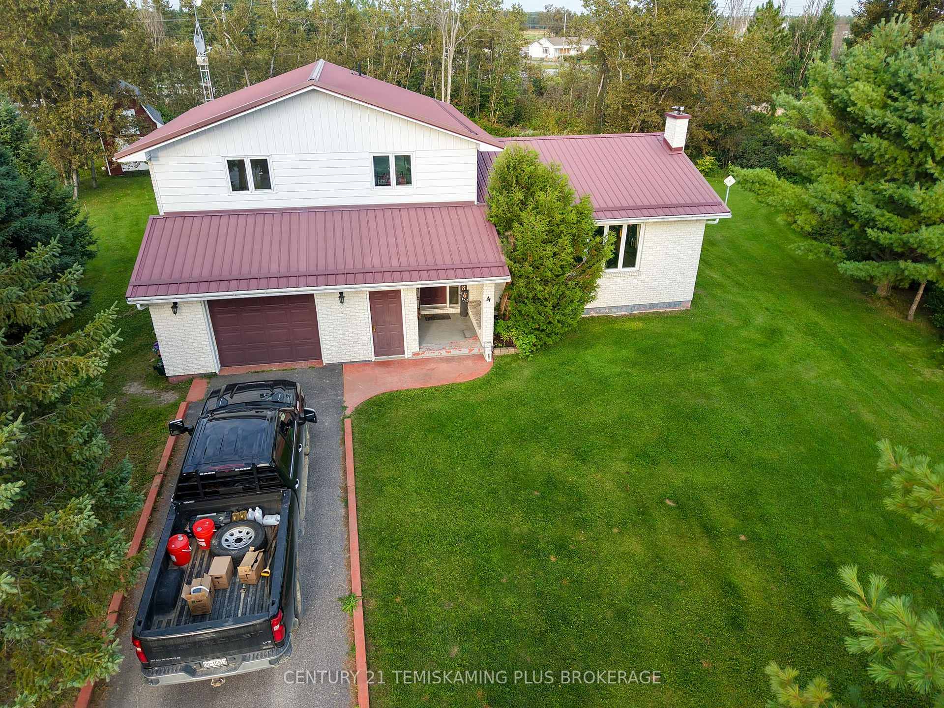 Photo 6 of 4 Michael Street, Englehart — HOMEH