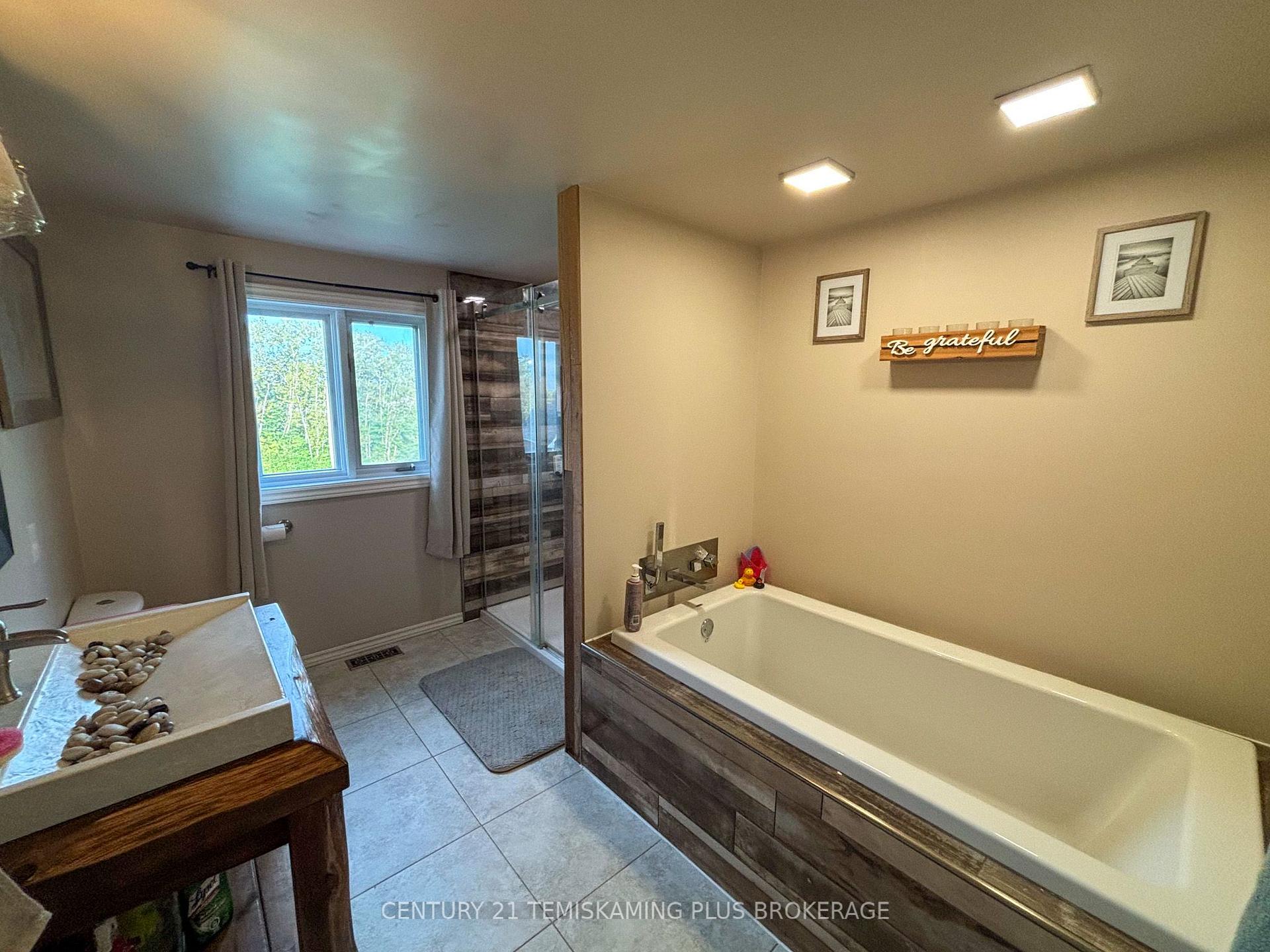 Photo 28 of 4 Michael Street, Englehart — HOMEH