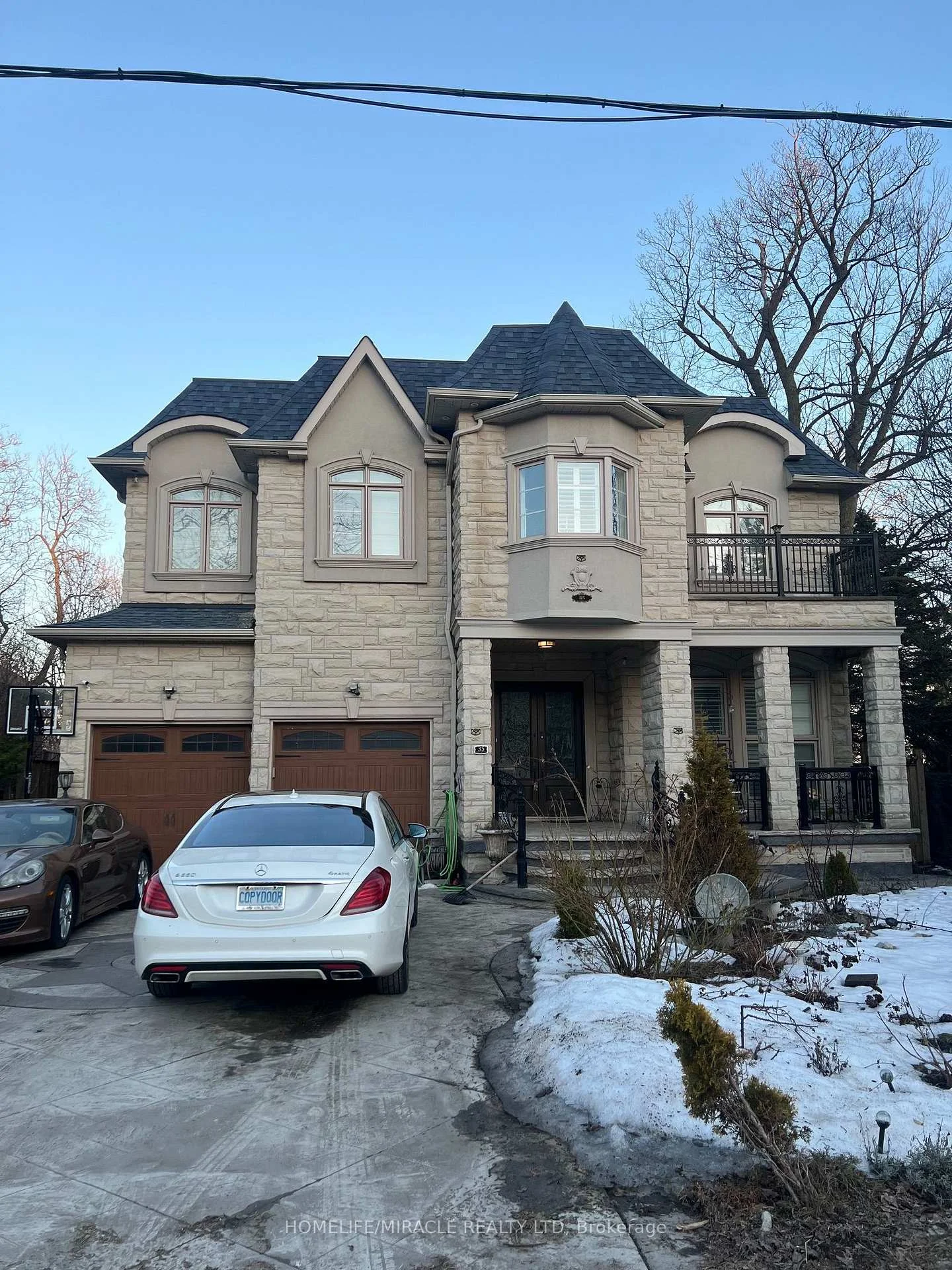 Photo 1 of 35 Drake Crescent, Scarborough, Cliffcrest — HOMEH