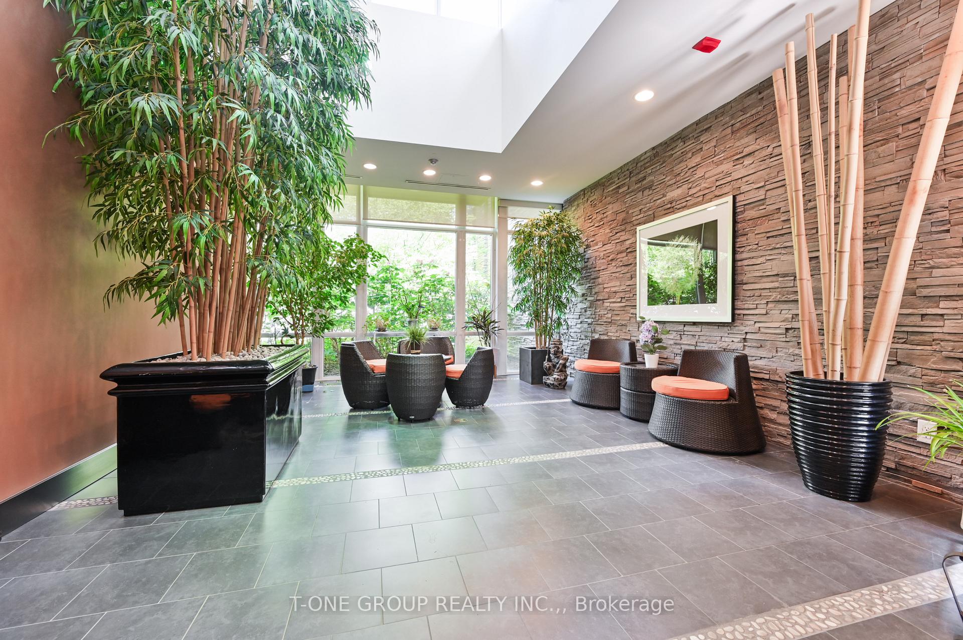 Photo 25 of Unit 404, 57 Upper Duke Crescent, Markham, Unionville — HOMEH