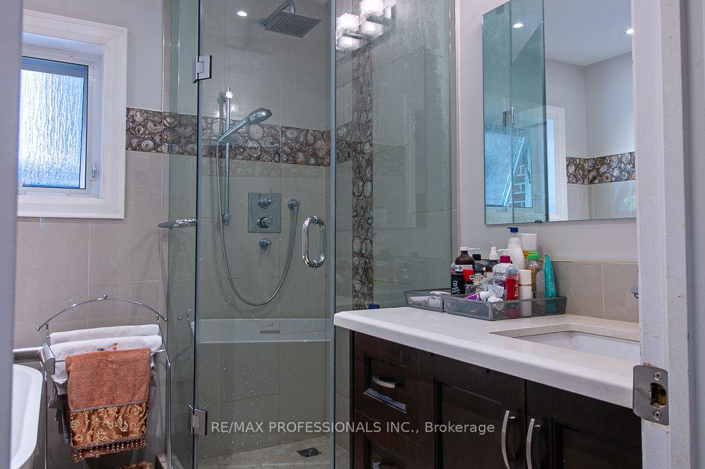 Photo 22 of Unit MAIN, 7 Sedgebrook Crescent, Etobicoke, Eringate-Centennial-West Deane — HOMEH