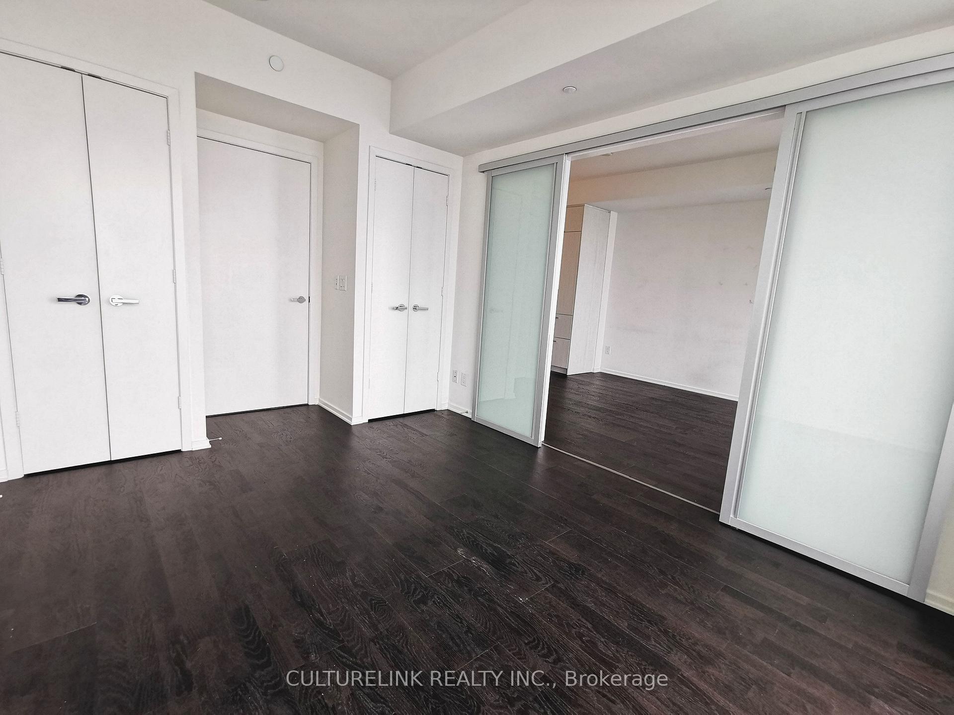 Photo 7 of Unit 5508, 1 Bloor Street E, Toronto, Church-Yonge Corridor — HOMEH