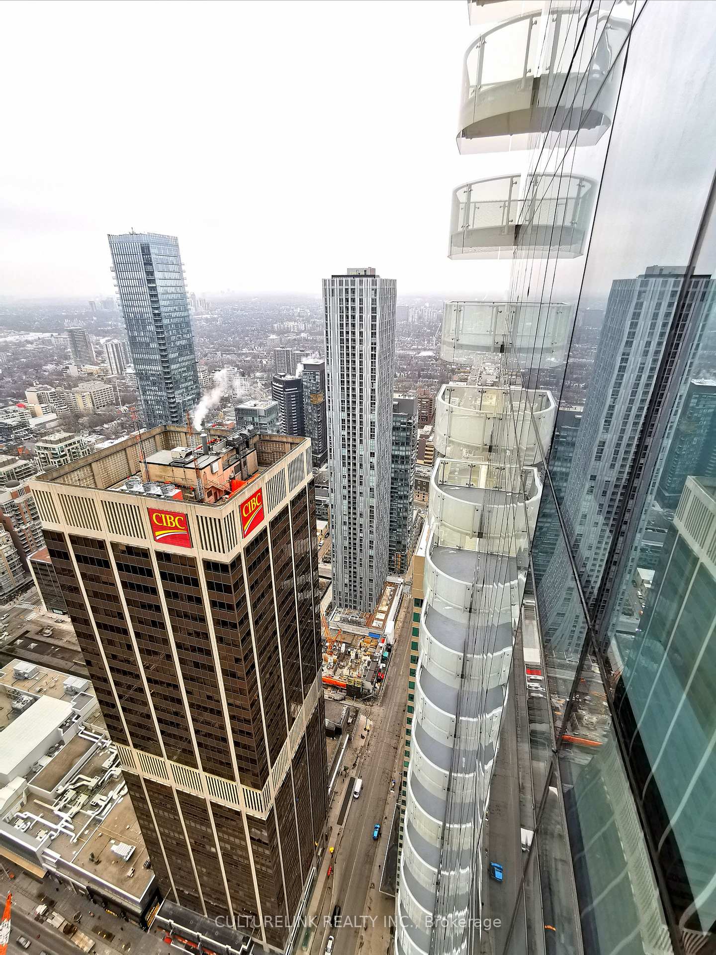 Photo 13 of Unit 5508, 1 Bloor Street E, Toronto, Church-Yonge Corridor — HOMEH