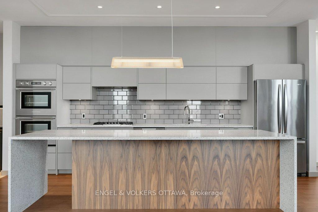Photo 7 of Unit PH4, 135 Barrette Street, Ottawa, Vanier — HOMEH