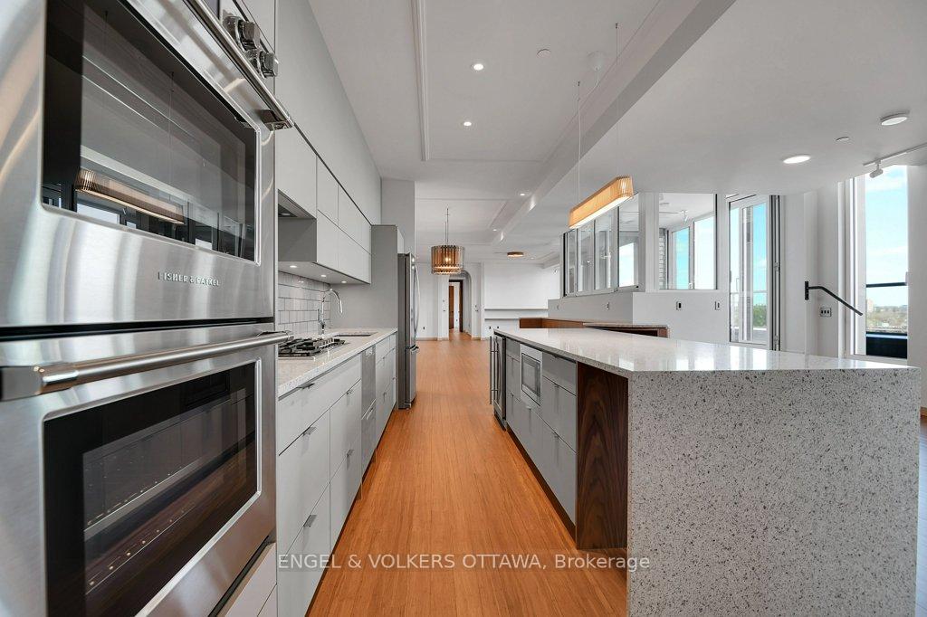 Photo 8 of Unit PH4, 135 Barrette Street, Ottawa, Vanier — HOMEH