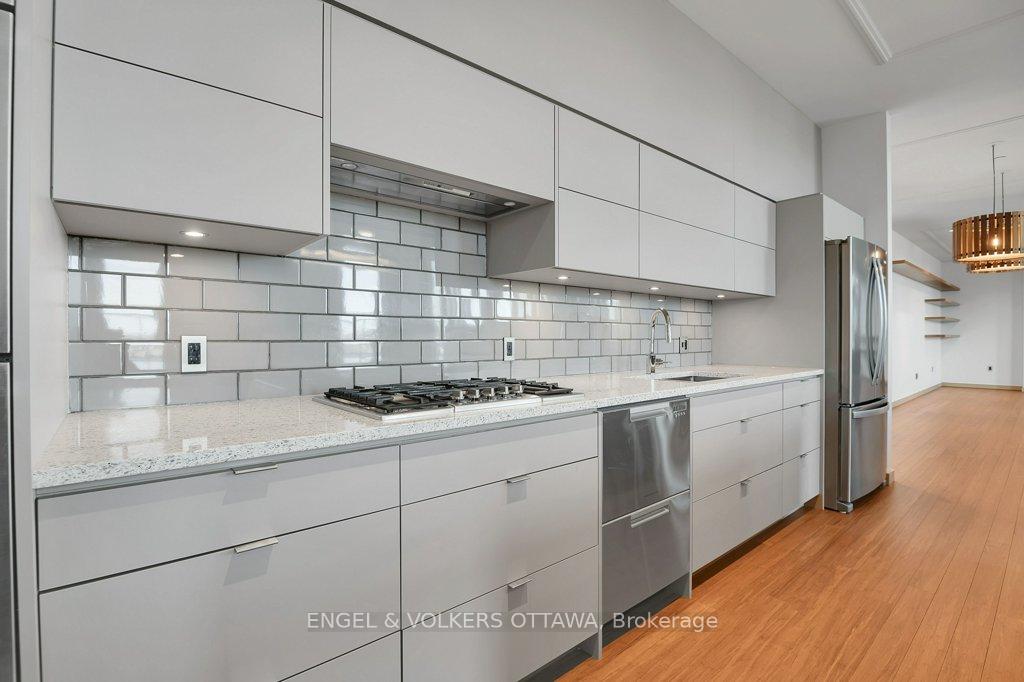 Photo 9 of Unit PH4, 135 Barrette Street, Ottawa, Vanier — HOMEH