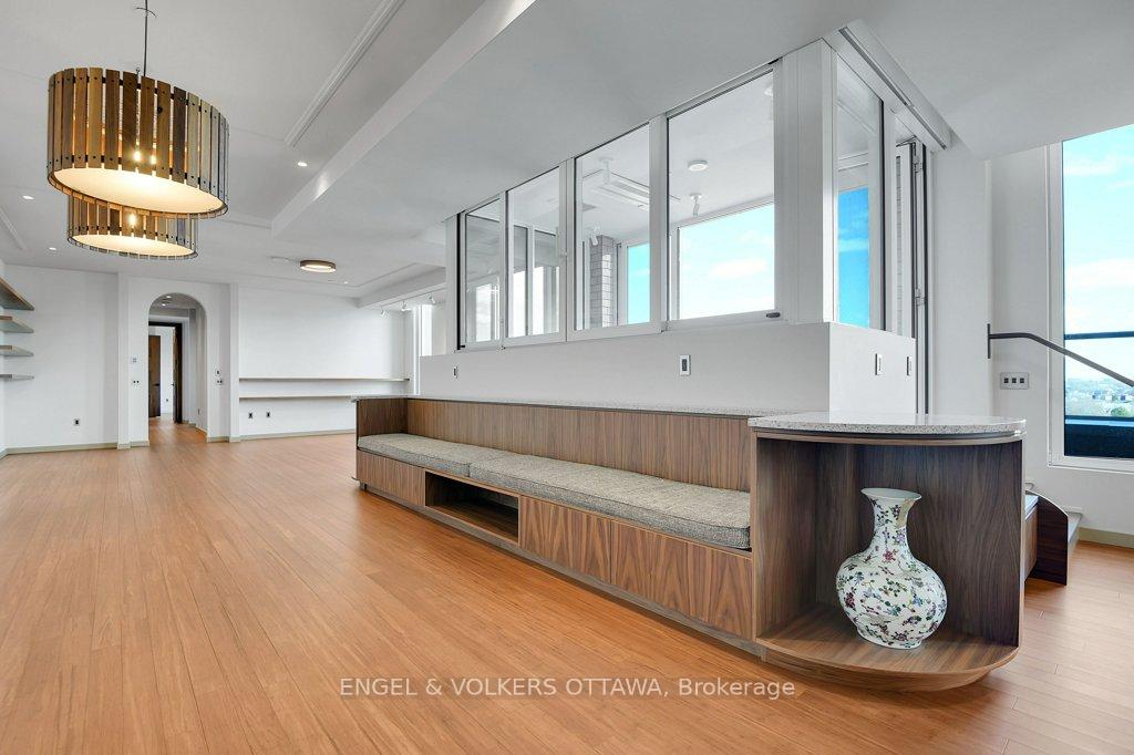 Photo 12 of Unit PH4, 135 Barrette Street, Ottawa, Vanier — HOMEH