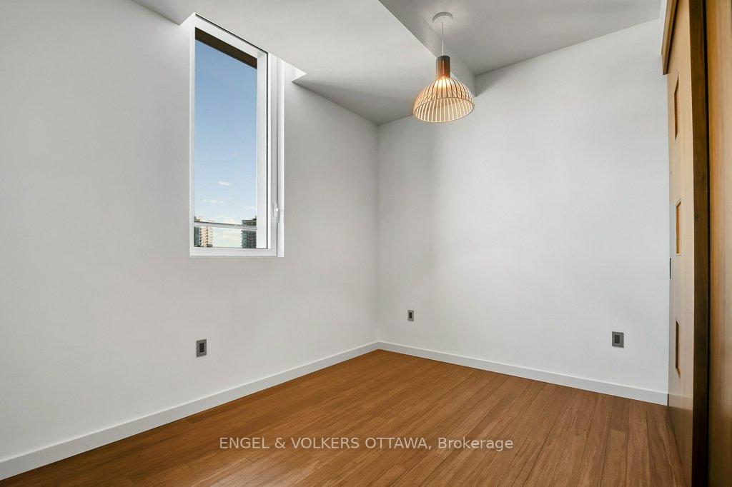 Photo 23 of Unit PH4, 135 Barrette Street, Ottawa, Vanier — HOMEH