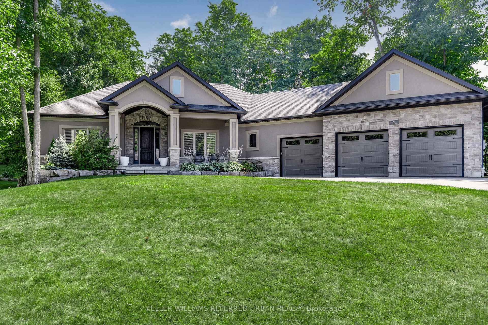Photo of 25 Heron Boulevard