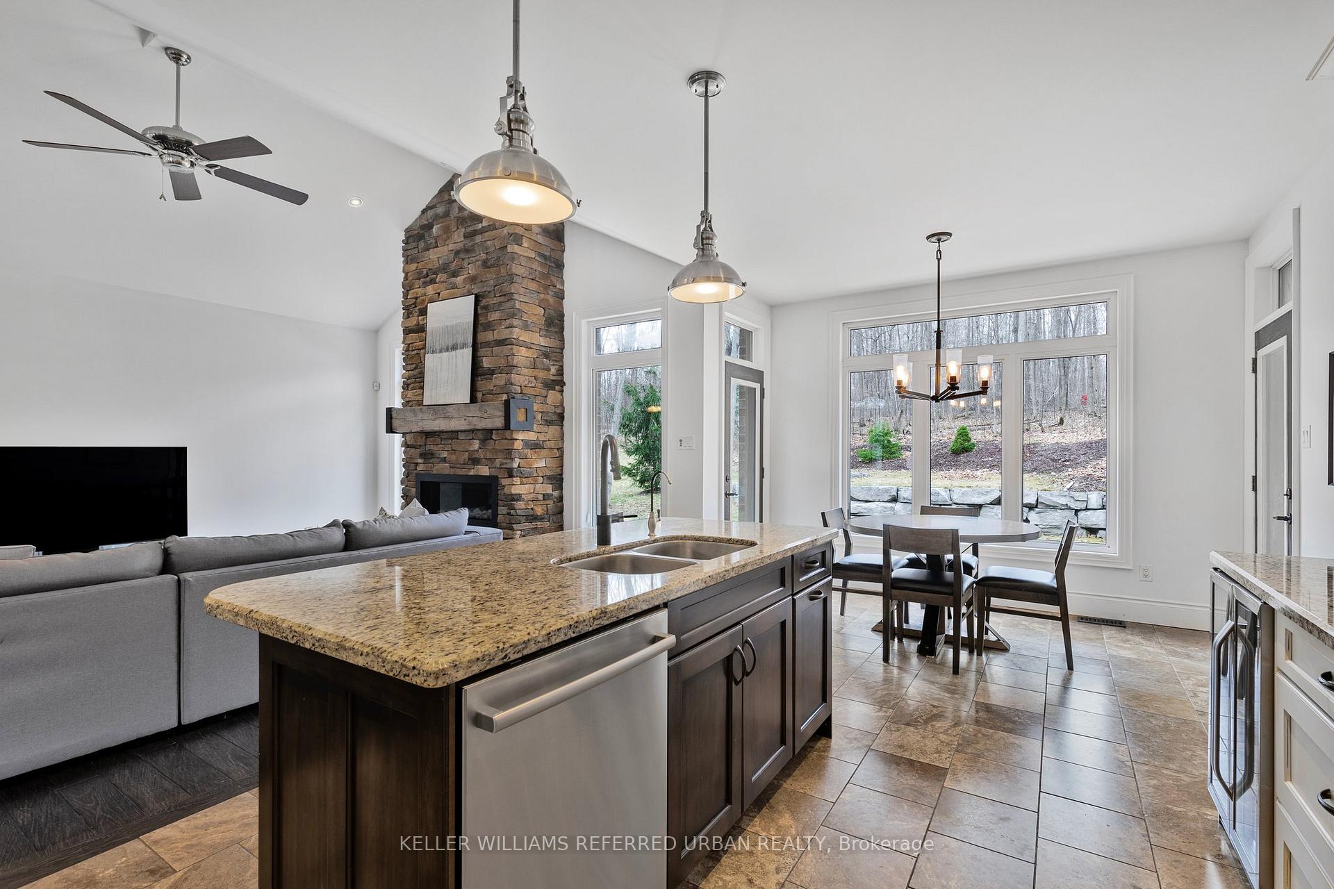 Photo 12 of 25 Heron Boulevard, Springwater, Snow Valley — HOMEH