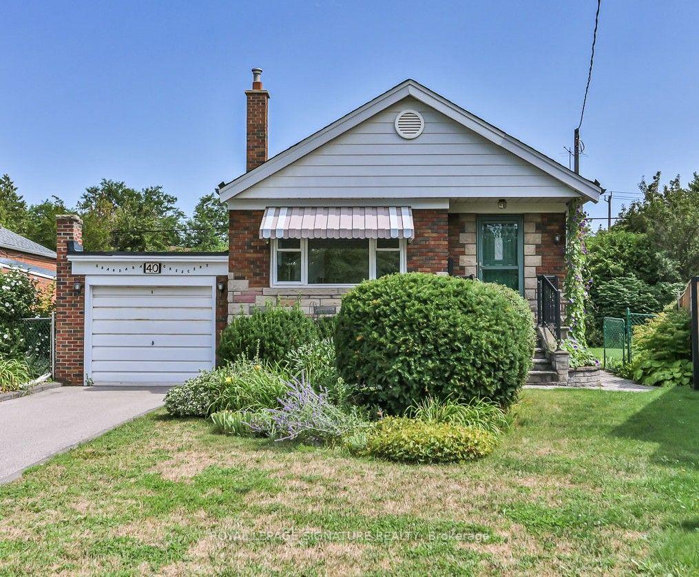 Photo 2 of 40 Shandara Crescent, Scarborough, Wexford-Maryvale — HOMEH