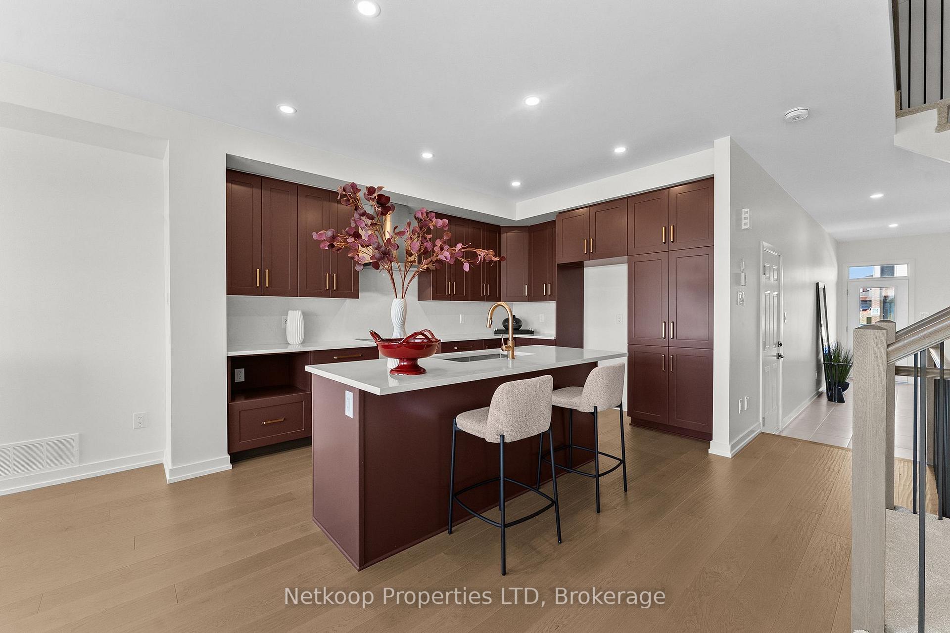 Photo 10 of 1152 Cope Drive, Ottawa, Stittsville (South) — HOMEH