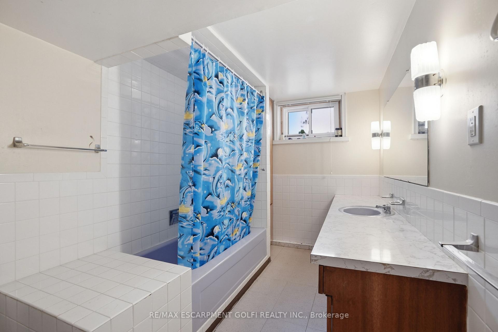 Photo 22 of 18 Pleasant Avenue, Hamilton, Stoney Creek — HOMEH