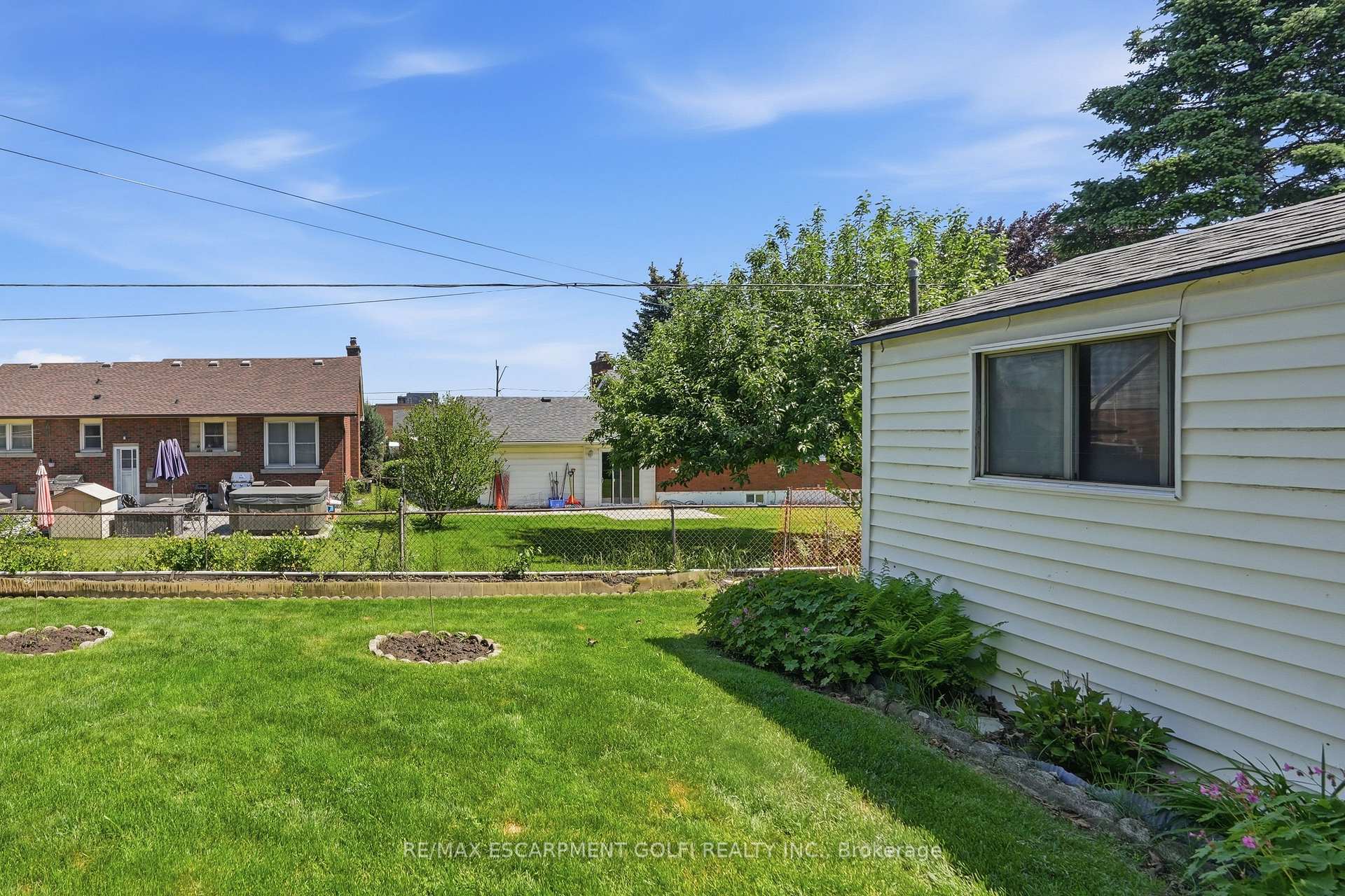 Photo 27 of 18 Pleasant Avenue, Hamilton, Stoney Creek — HOMEH