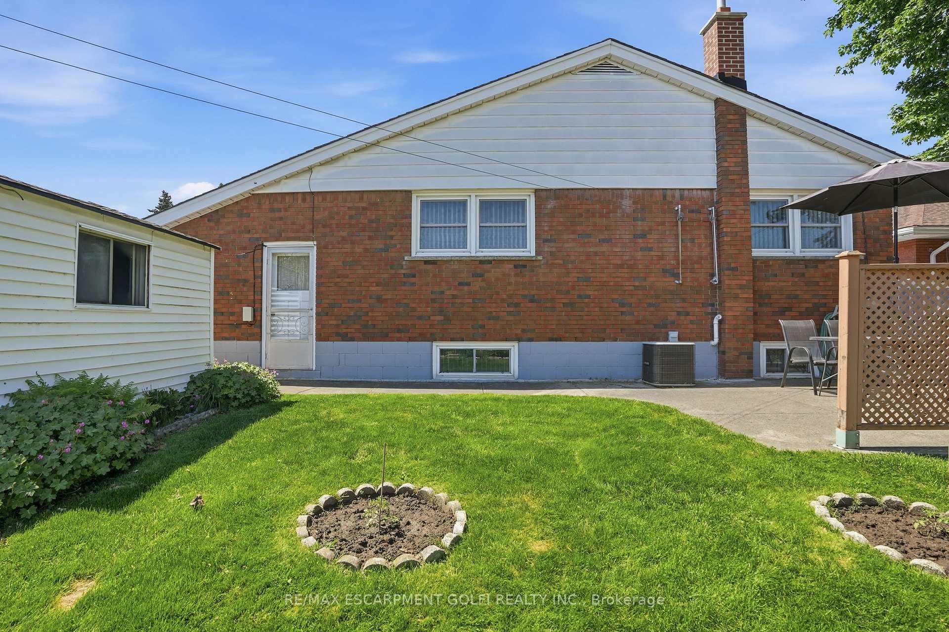 Photo 29 of 18 Pleasant Avenue, Hamilton, Stoney Creek — HOMEH