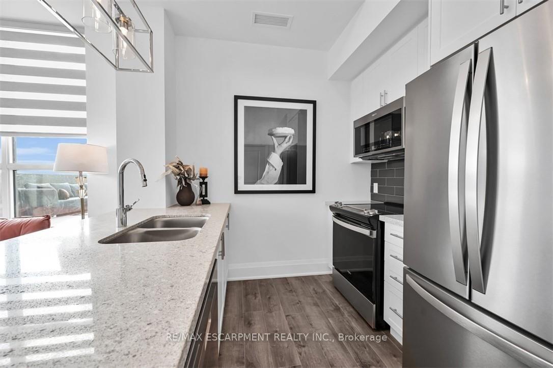 Photo 3 of Unit 515, 470 Dundas Street, Hamilton, Waterdown — HOMEH