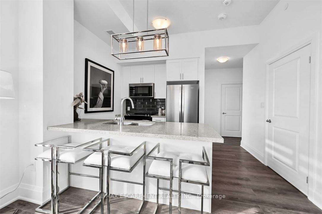 Photo 5 of Unit 515, 470 Dundas Street, Hamilton, Waterdown — HOMEH