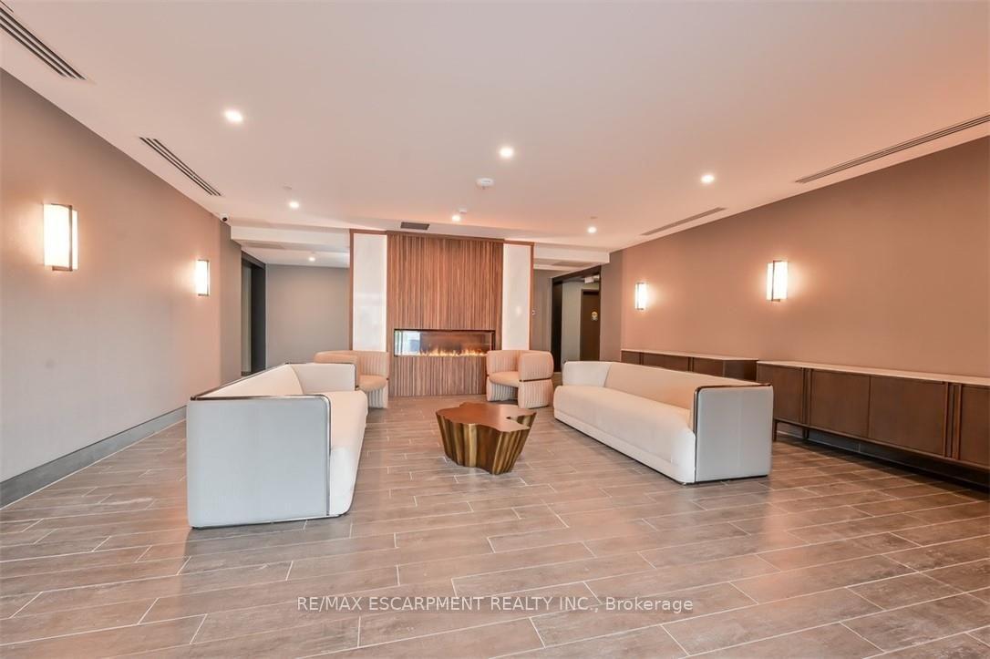 Photo 32 of Unit 515, 470 Dundas Street, Hamilton, Waterdown — HOMEH