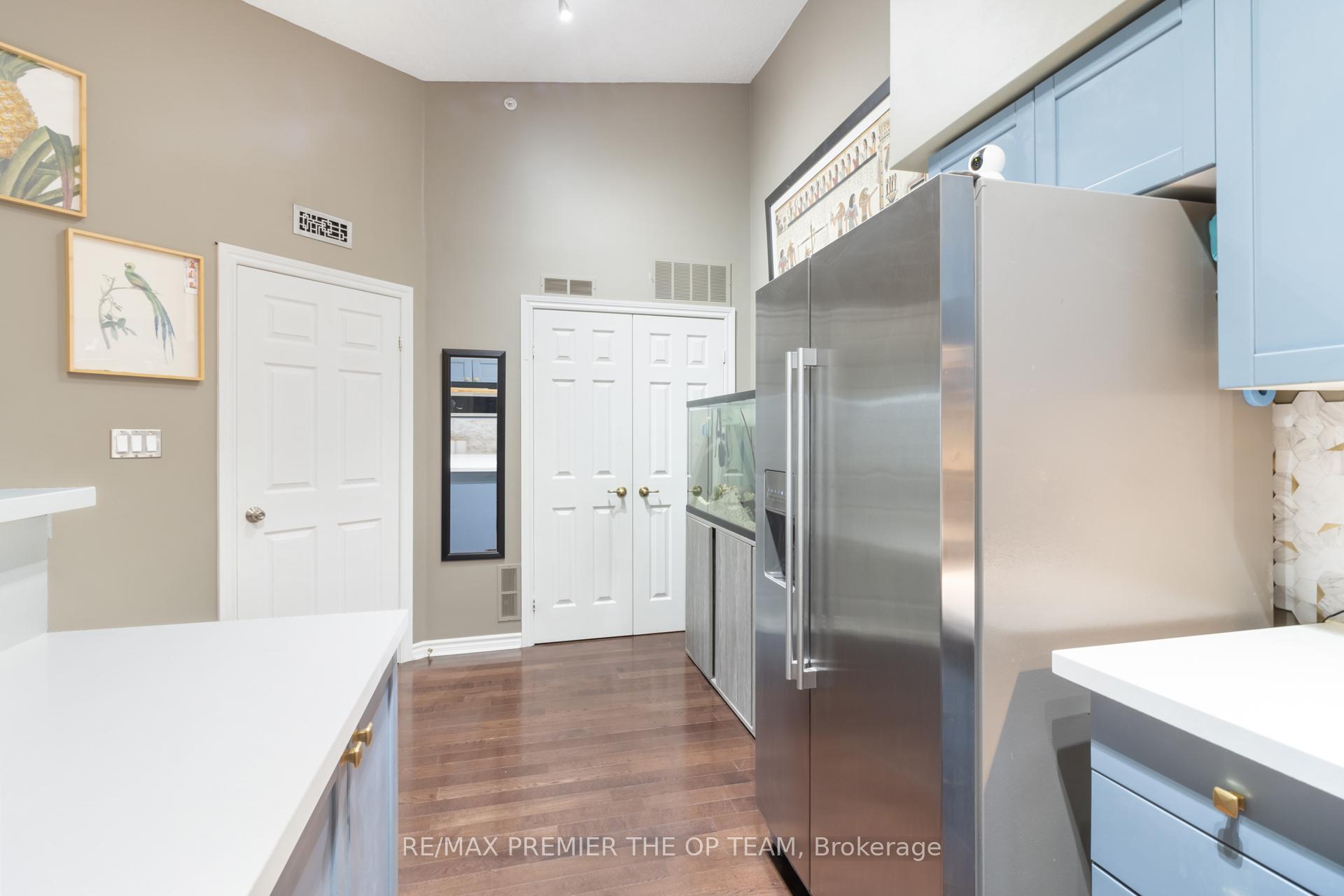 Photo 22 of Unit 404, 1440 Bishops Gate, Oakville, Glen Abbey — HOMEH