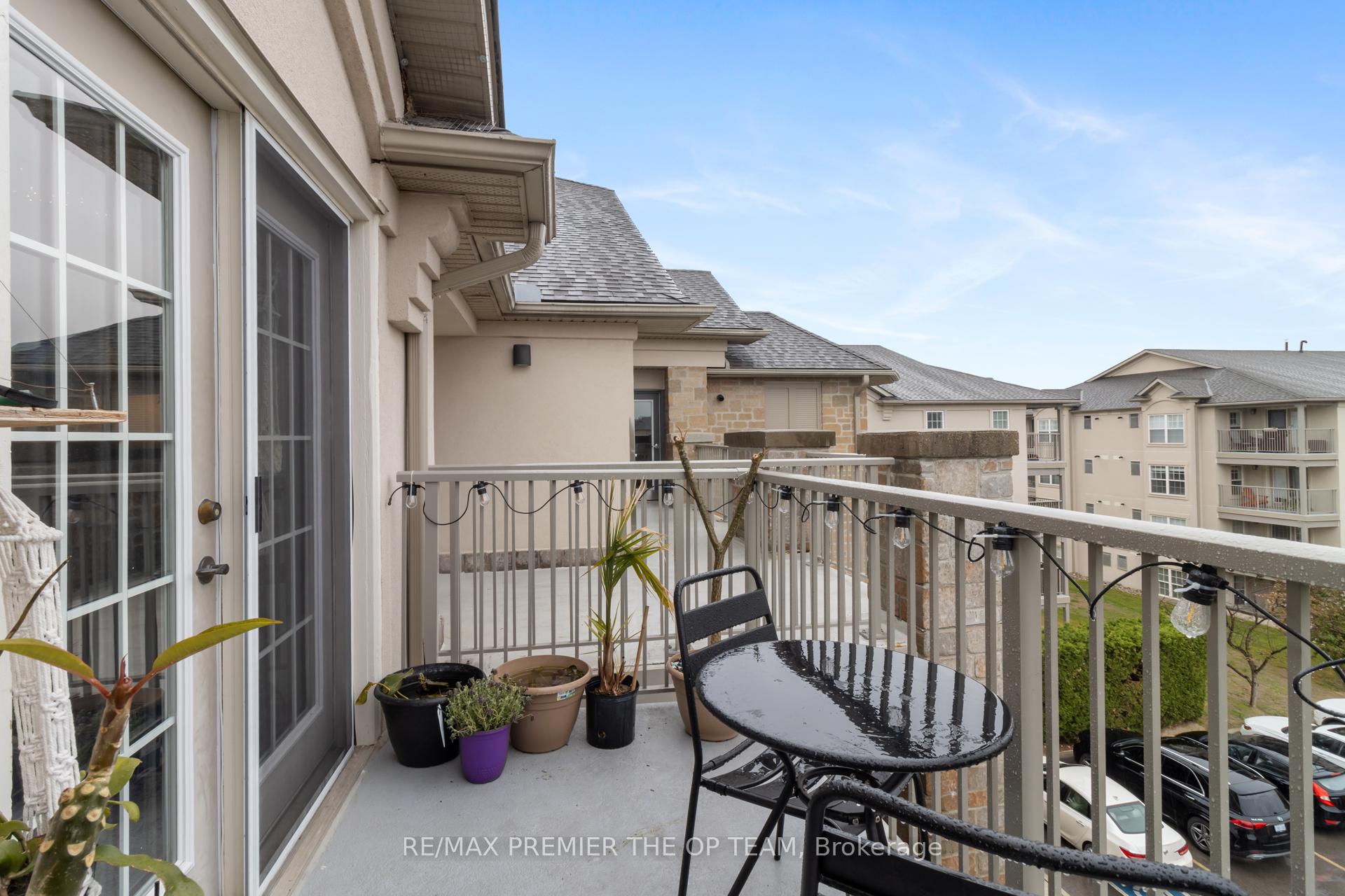 Photo 40 of Unit 404, 1440 Bishops Gate, Oakville, Glen Abbey — HOMEH