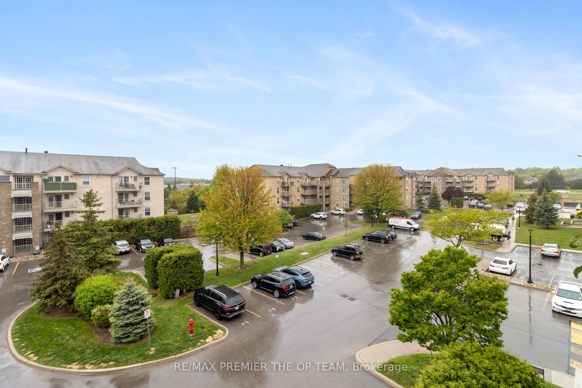 Photo 42 of Unit 404, 1440 Bishops Gate, Oakville, Glen Abbey — HOMEH