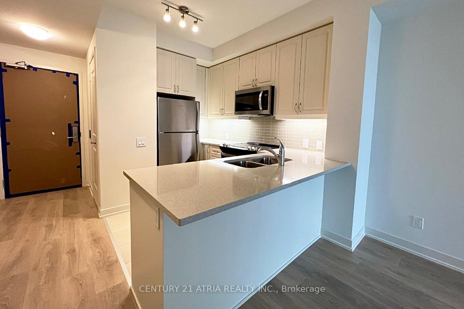 Front of Unit 802, 4955 Yonge Street
