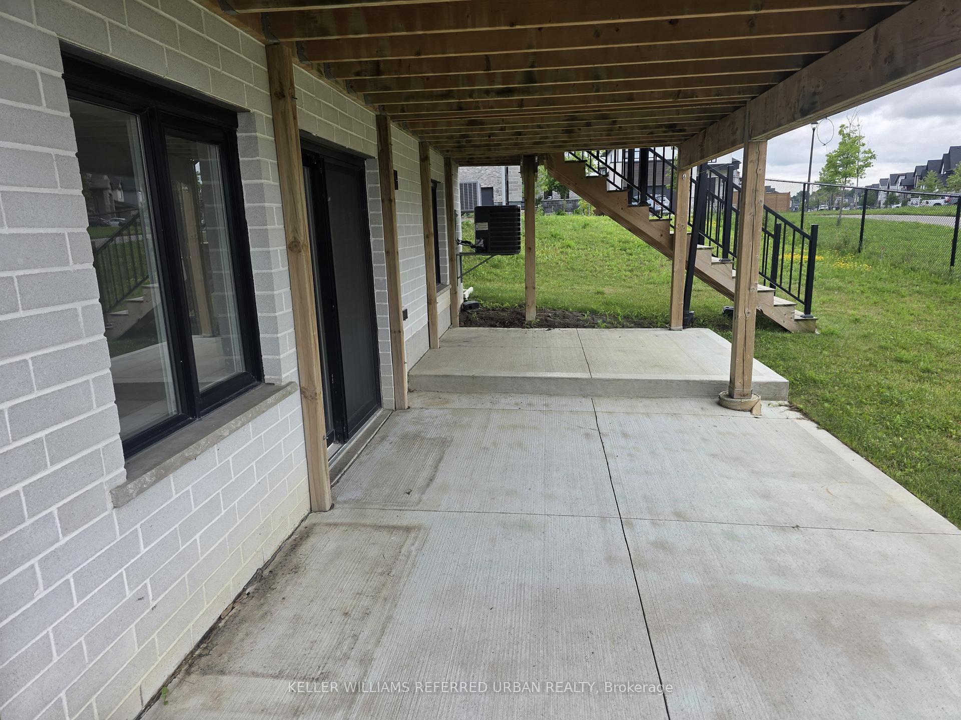 Photo 14 of Unit Lower Unit, 2214 Tokala Trail, London, North S — HOMEH