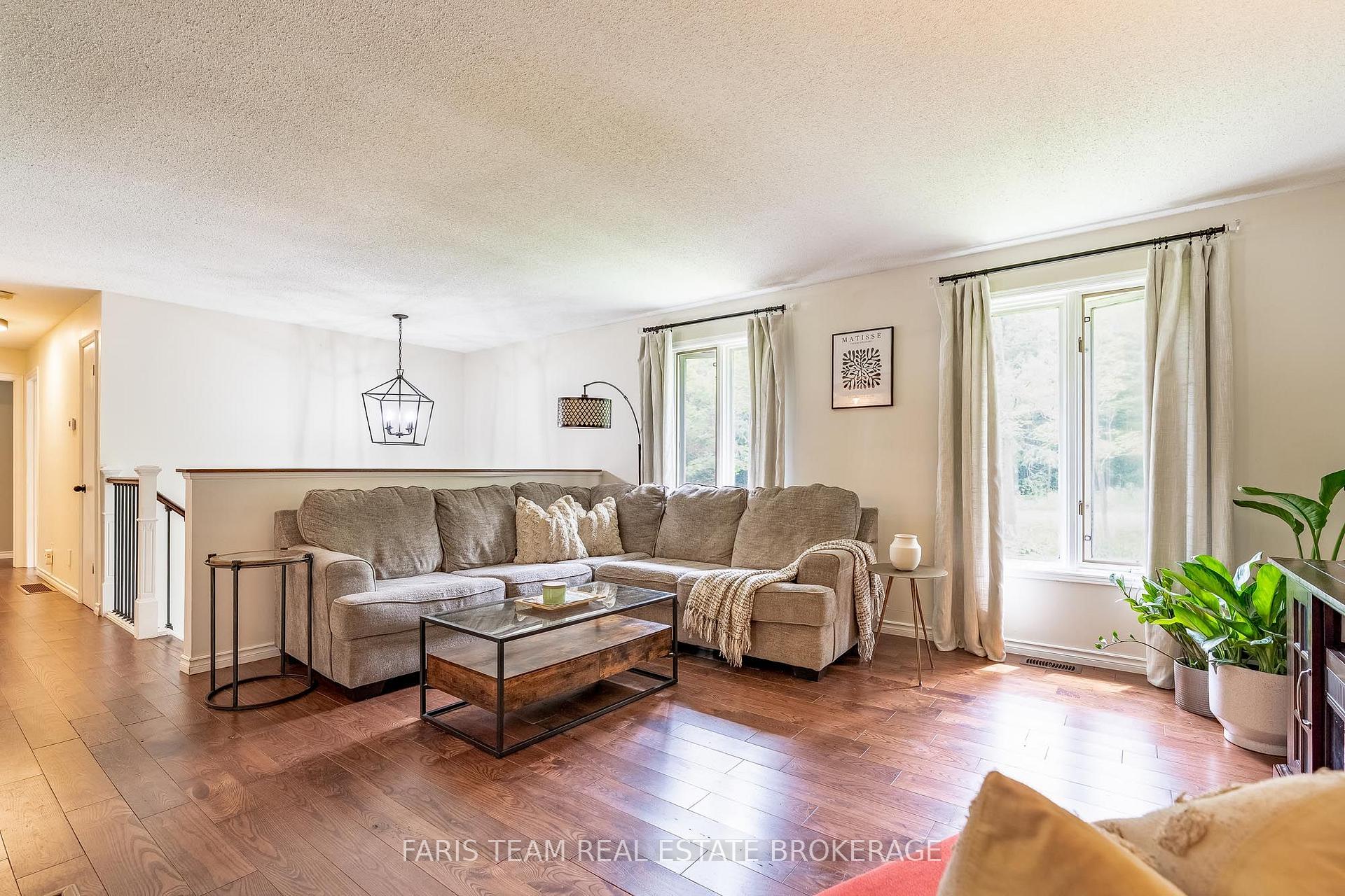 Photo 23 of 2358 Foxmead Road, Oro-Medonte, Rural Oro-Medonte — HOMEH